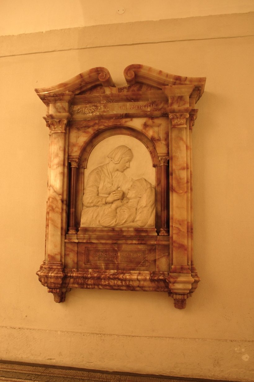 Florence Nightingale's memorial, St Paul's Cathedral, London - 01.JPG